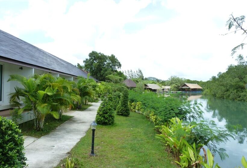 فندق Chaiyo Resort