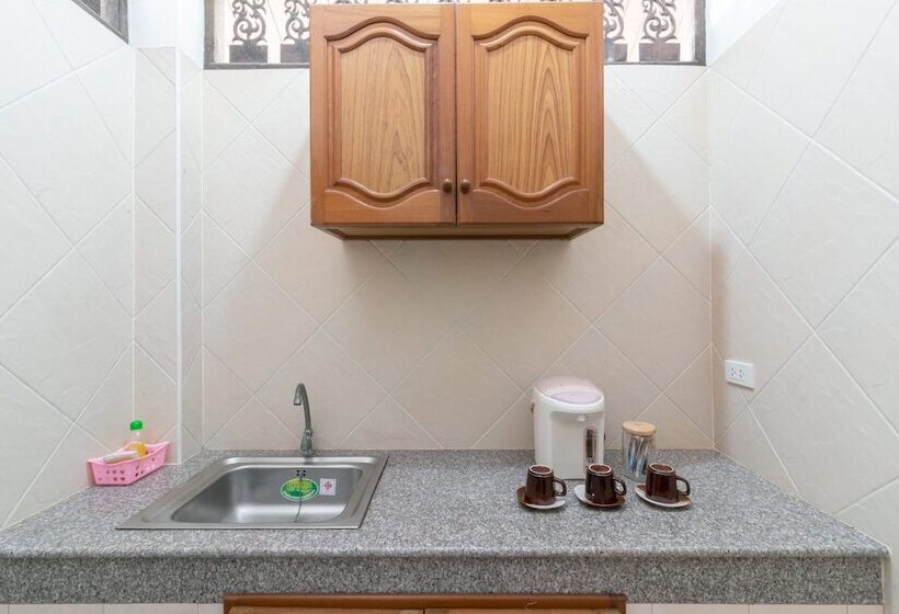 فندق Chaiyo Resort