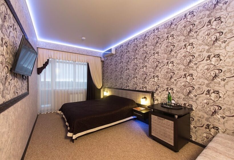 هتل Gostinitsa Kentavr