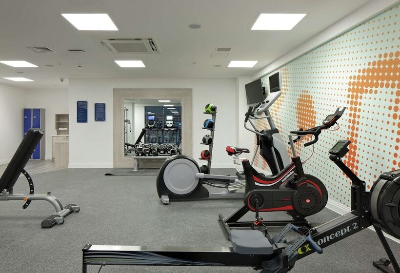 Отель Hampton by Hilton Leeds City Centre