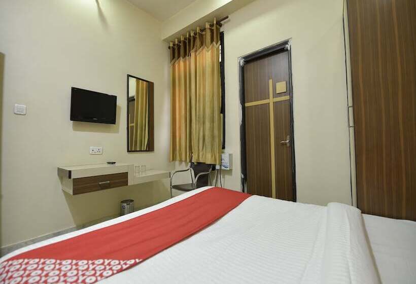 هتل Karni Niwas By Oyo Rooms