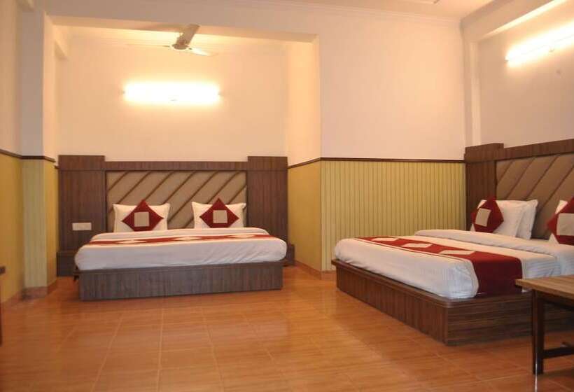 Hotel Malabar Inn By Mtmc Rooms, Katra