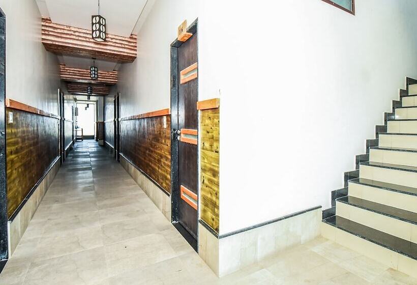 בית מלון כפרי Marwar Heritage By Oyo Rooms