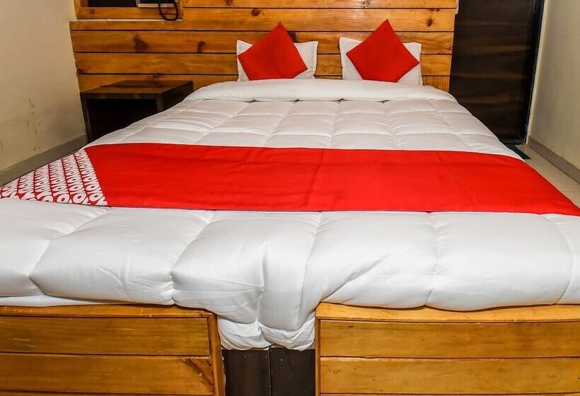 בית מלון כפרי Marwar Heritage By Oyo Rooms