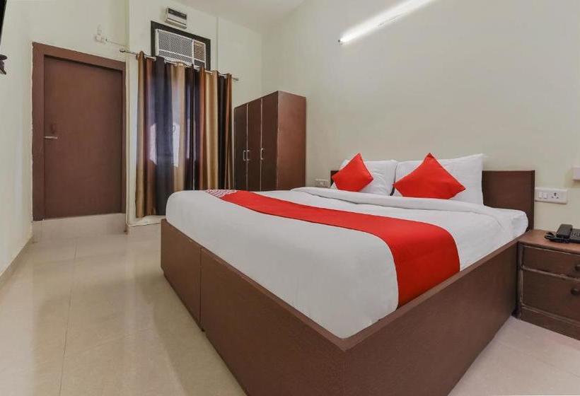 בית מלון כפרי Shakun Palace   Couple Friendly