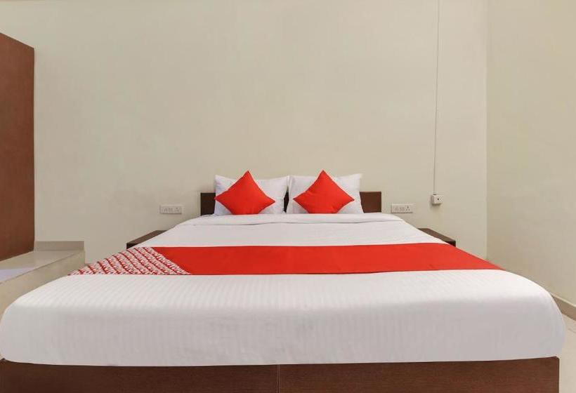 בית מלון כפרי Shakun Palace   Couple Friendly