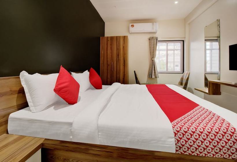 Hotel Radhika Ex By Oyo Rooms