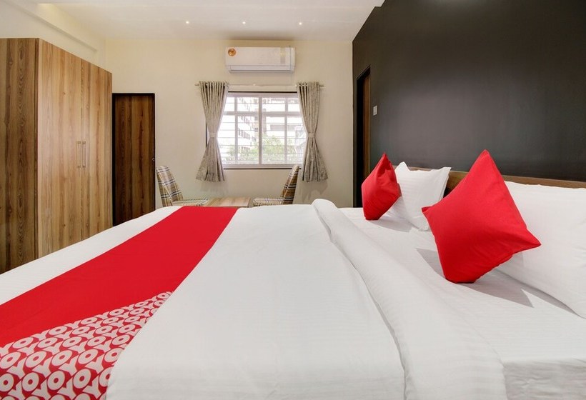 Hotel Radhika Ex By Oyo Rooms