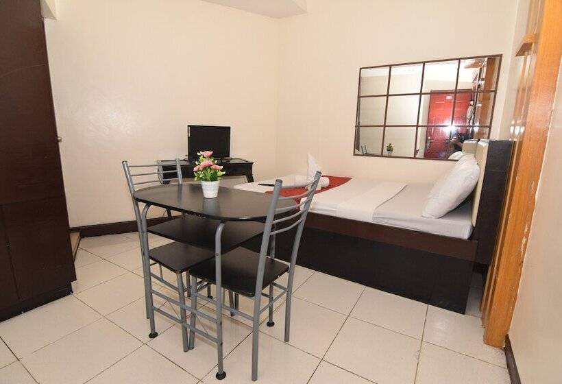 Cosmo Hotel Espana Near Ust