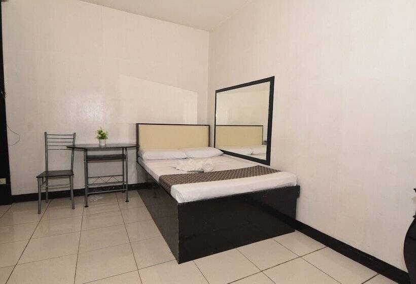 Cosmo Hotel Espana Near Ust