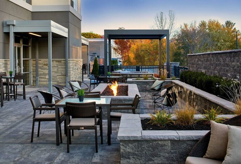 호텔 Courtyard By Marriott Albany Airport