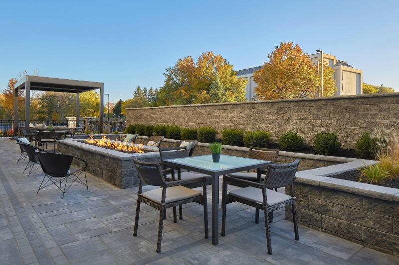 호텔 Courtyard By Marriott Albany Airport