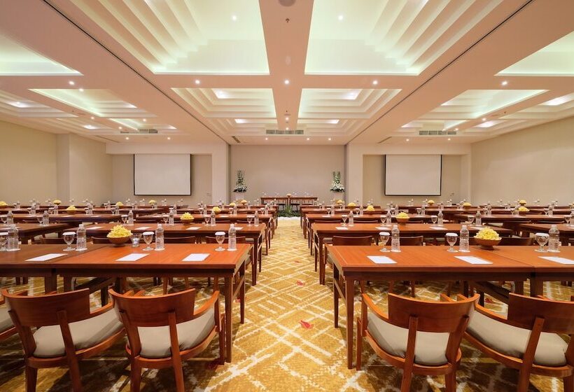 בית מלון כפרי Royal Suites At The Bandha