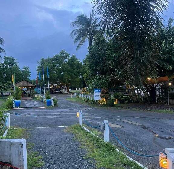 هتل Samba Bluewater Resort