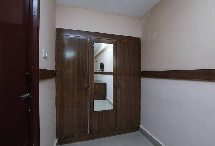 Hotel Sanman Regency By Oyo Rooms