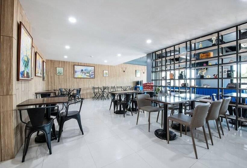 هتل Sattahip 9 Boutique