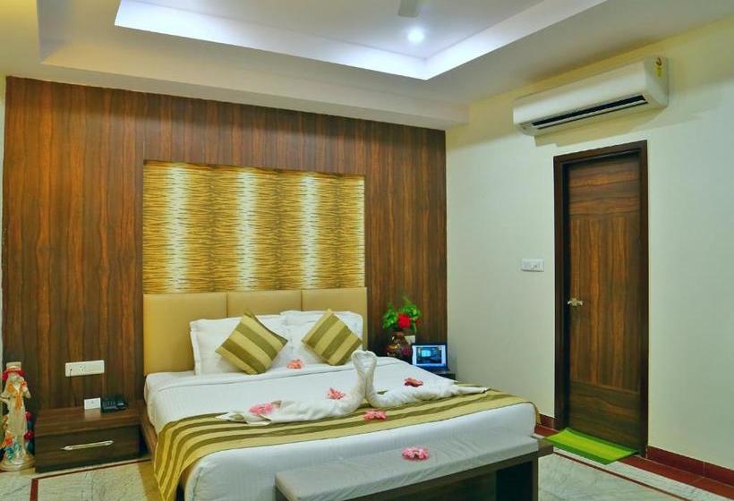 בית מלון כפרי Rubystone Shiv Vilas Palace