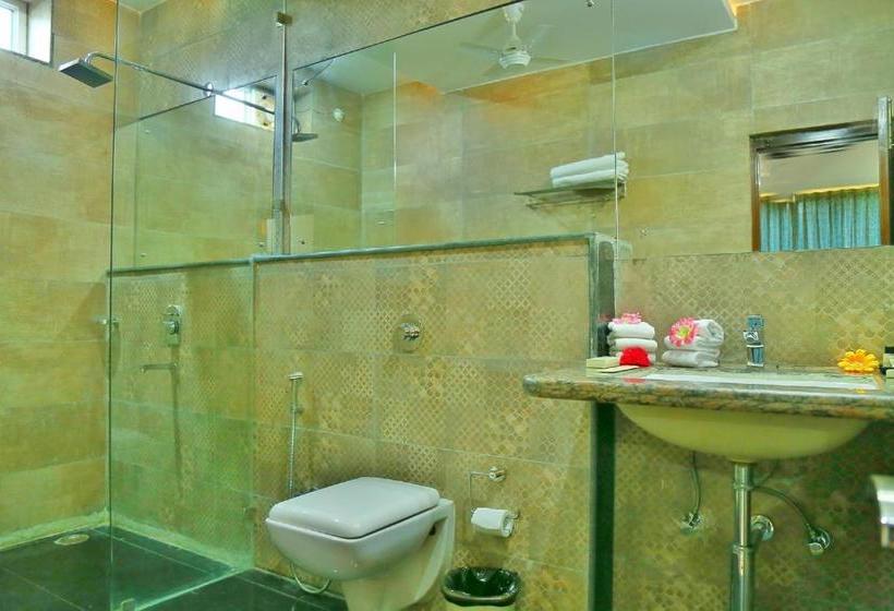 בית מלון כפרי Rubystone Shiv Vilas Palace