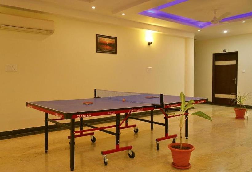 בית מלון כפרי Rubystone Shiv Vilas Palace