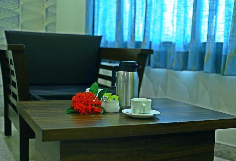 בית מלון כפרי Rubystone Shiv Vilas Palace