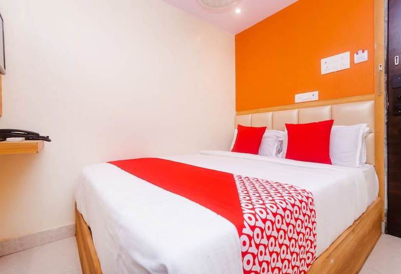 בית מלון כפרי Suncity By Oyo Rooms