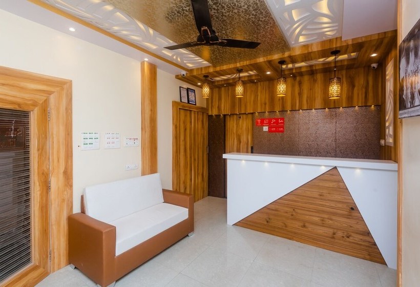 בית מלון כפרי Suncity By Oyo Rooms