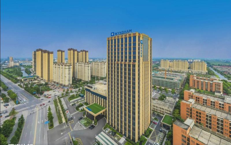 호텔 Wyndham Grand Taixing Downtown