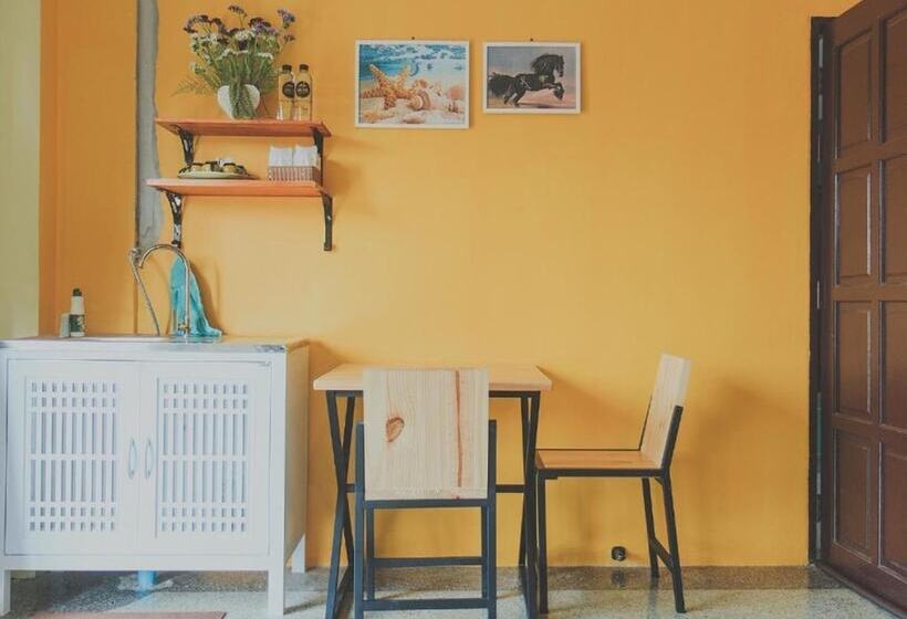 펜션 Chill Vibe Hostel