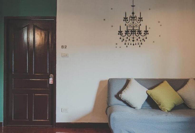 펜션 Chill Vibe Hostel