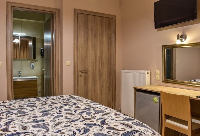 بنسيون Elia Deluxe Accommodation