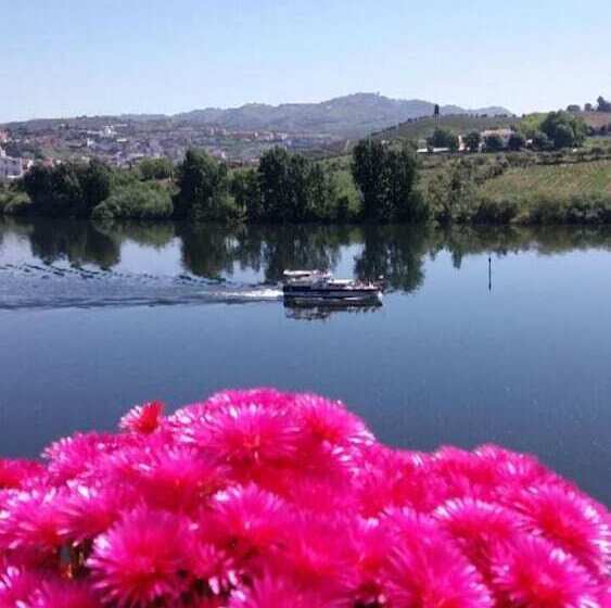 펜션 Kintal Do Douro