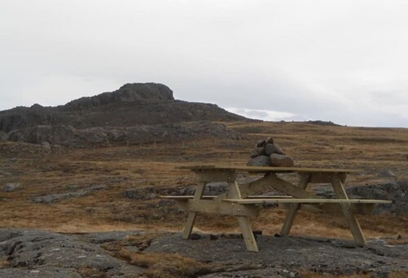 پانسیون Litlabjarg Guesthouse