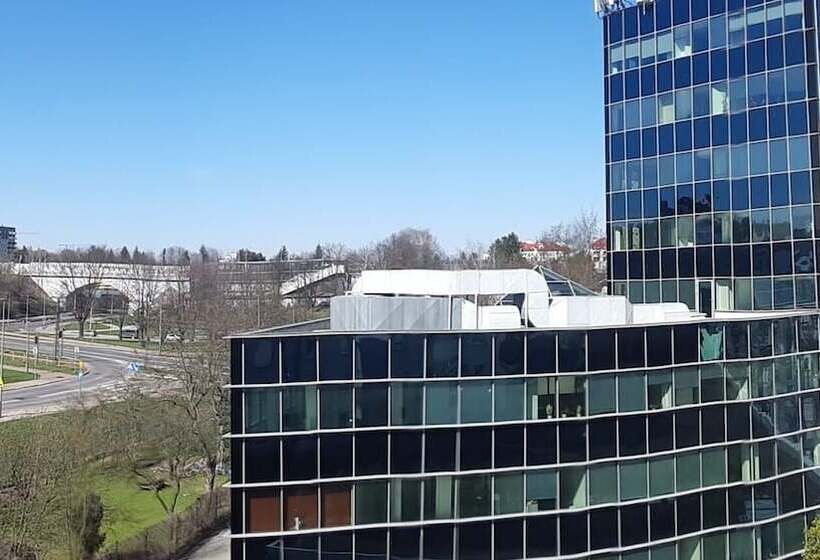 بنسيون Mhost Bronowice