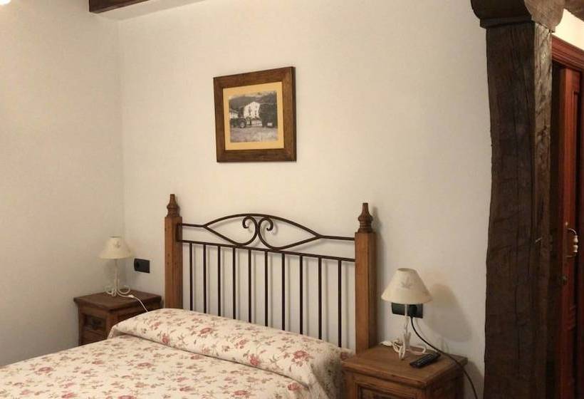 פנסיון Molino Solapeña