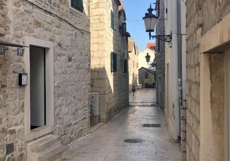 פנסיון Peasant´s Palace