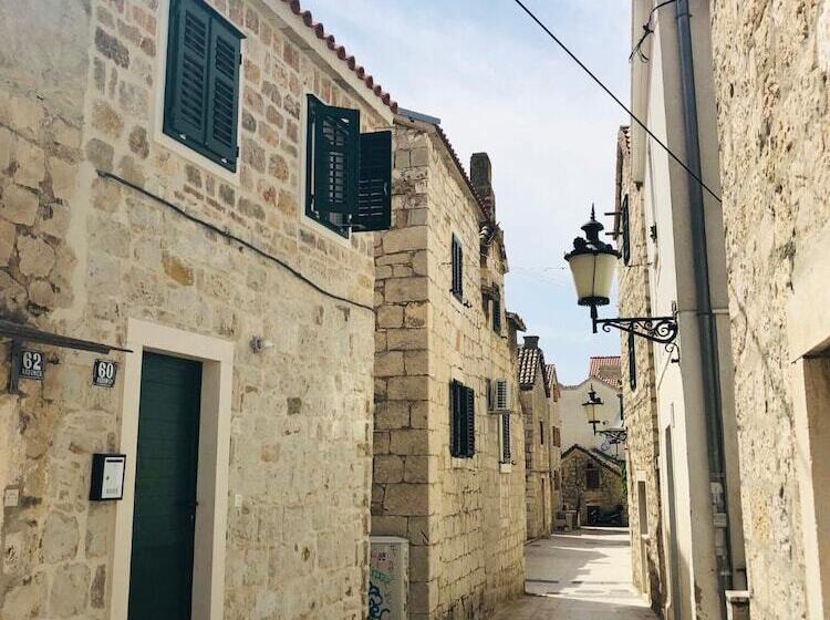 פנסיון Peasant´s Palace