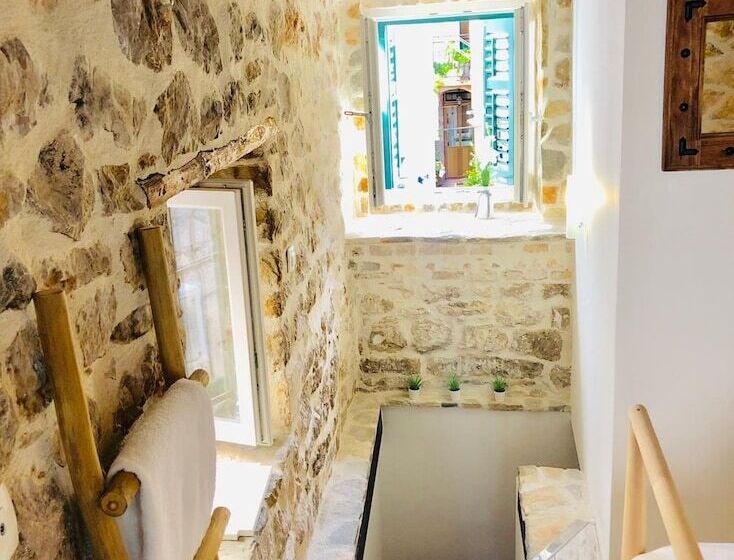 פנסיון Peasant´s Palace