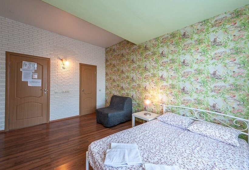 펜션 U Aeroporta Mini