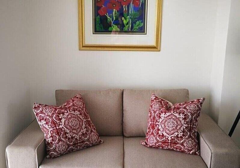 بنسيون Wineland Suites