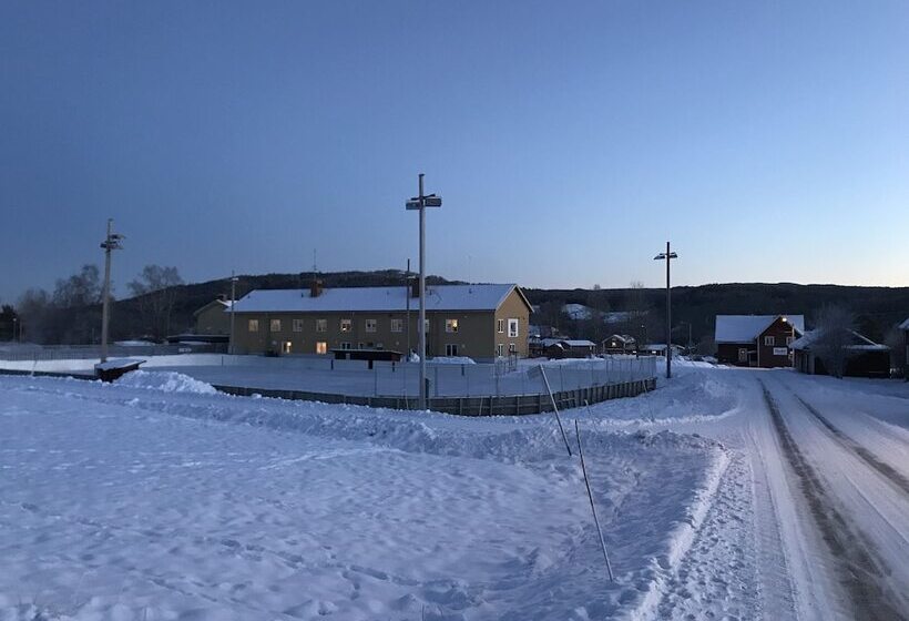åsens Vandrarhem Uvboet   Hostel