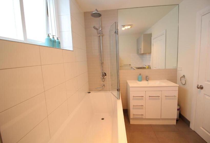 Trinity Hill Apartments