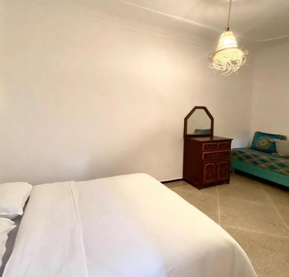 فندق صغير Kasbari House