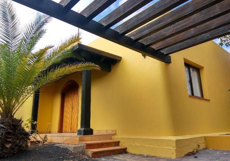 فندق صغير Ohana Guest House