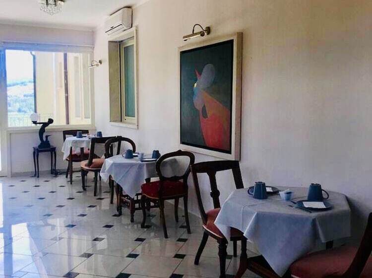 Arts Club Boutique Hotel & Spa