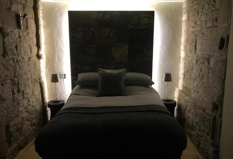 مبيت وإفطار Hemples Lodge