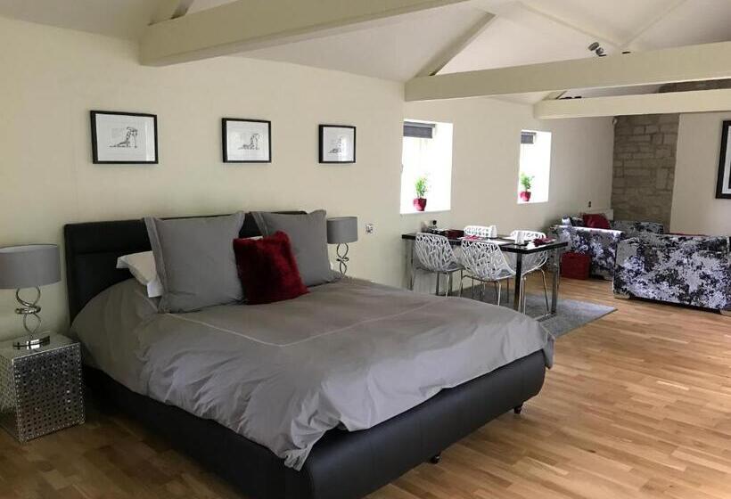 مبيت وإفطار Hemples Lodge