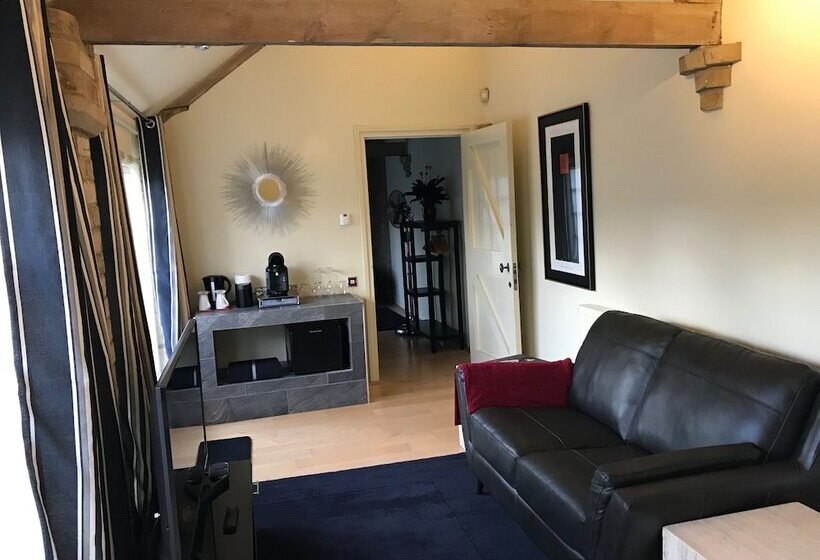 مبيت وإفطار Hemples Lodge