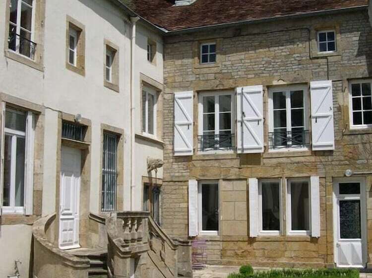 تختخواب و صبحانه Les Chambres Du Chapitre