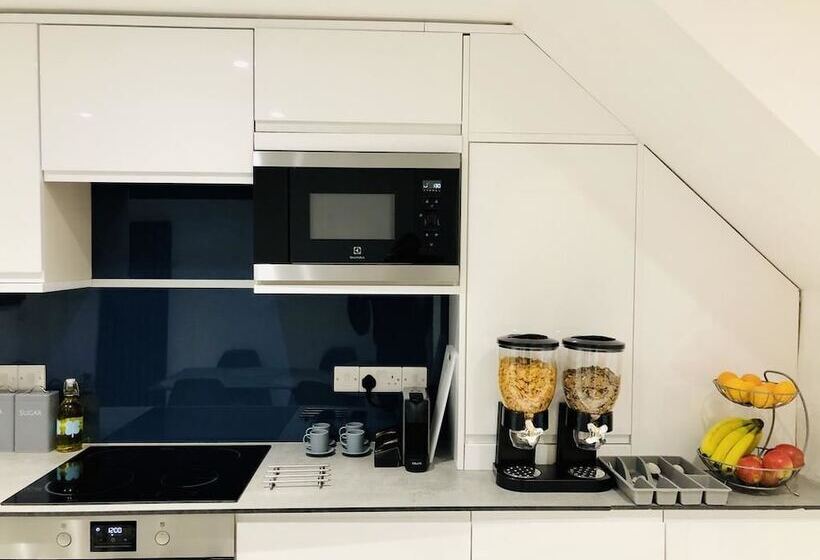 ベッドアンドブレックファースト Oxford Studios