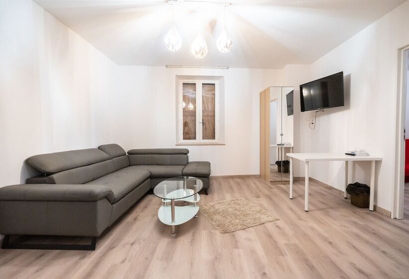 ベッドアンドブレックファースト Pavillon Fani